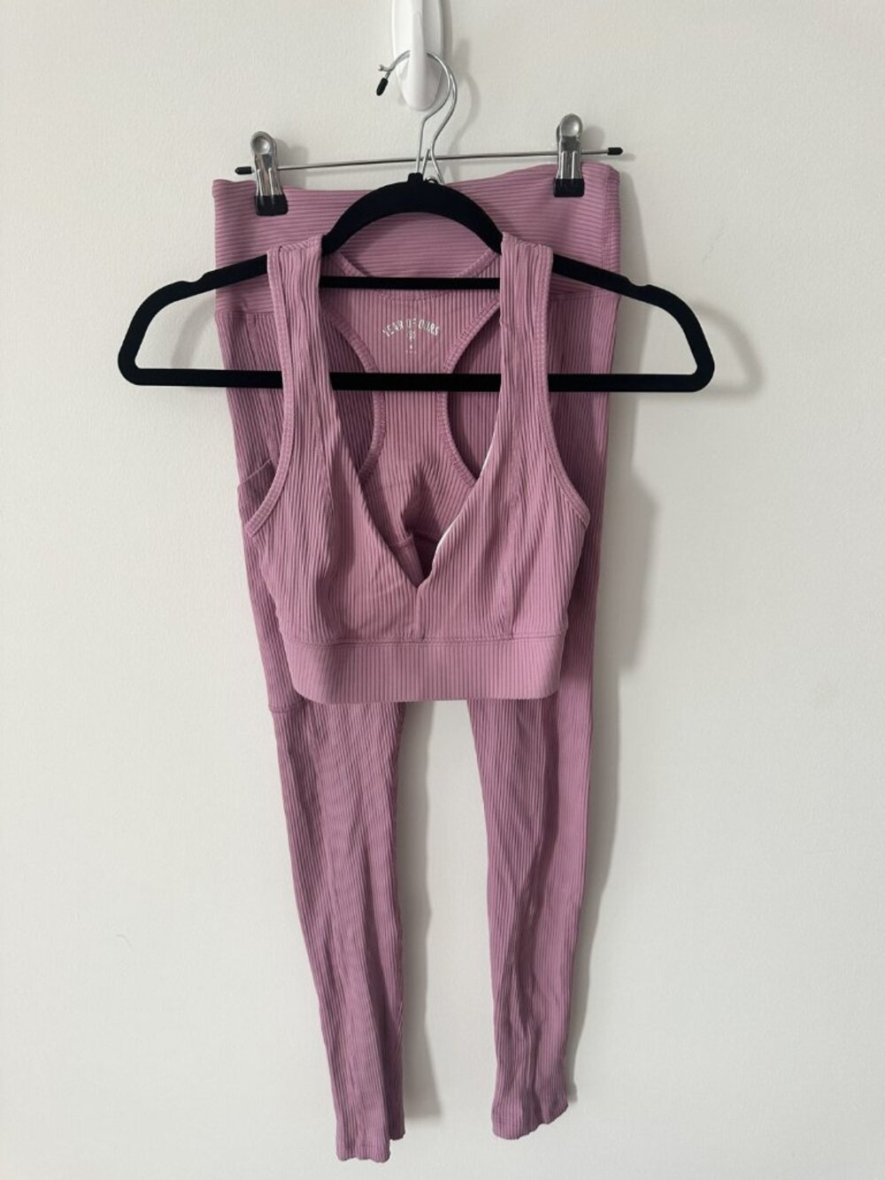 Year of Ours Mauve Ribbed High-Rise Leggings with Pocket, Size M